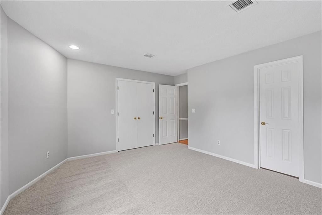4328 W 110th Street — photo 22