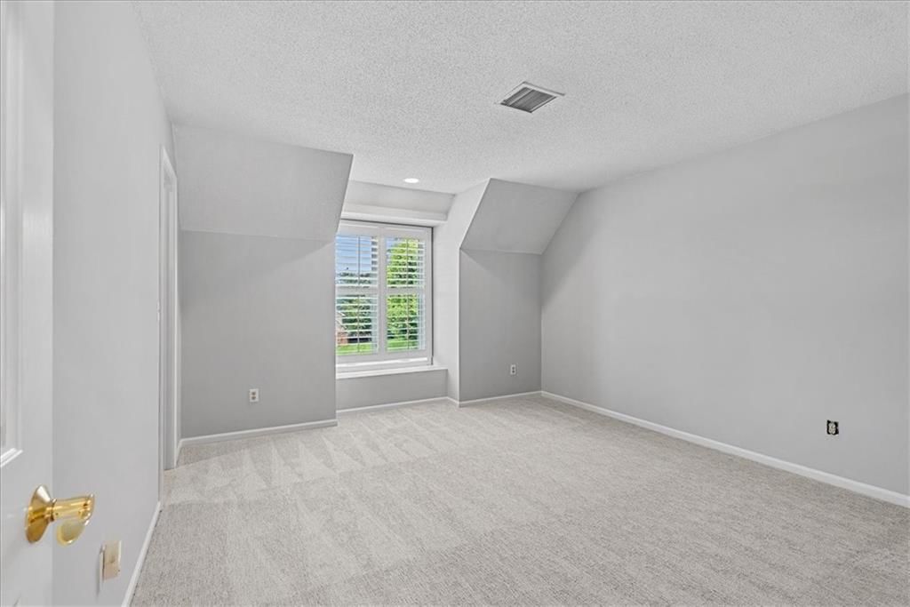 4328 W 110th Street — photo 26