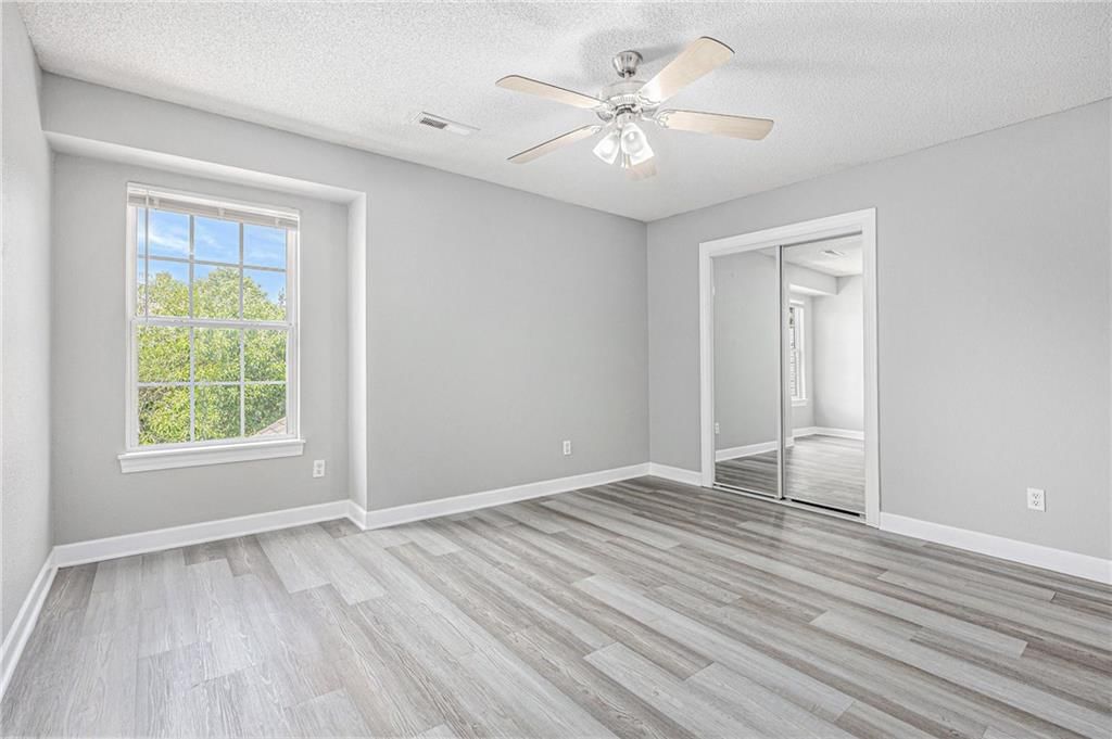 902 SW Peach Tree Lane — photo 13