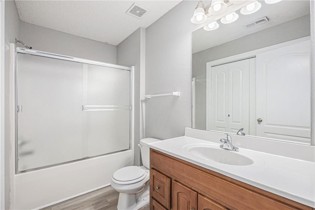 902 SW Peach Tree Lane — photo 14