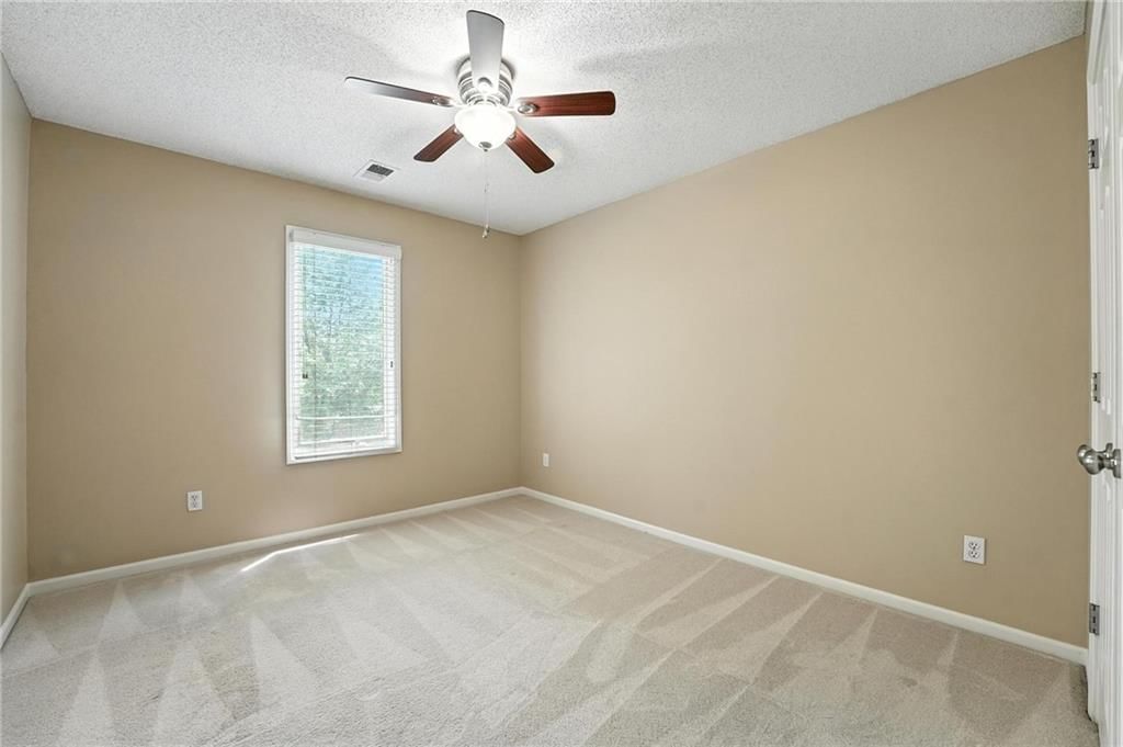 Photo 30 of 53 - 8301 W 156th Street