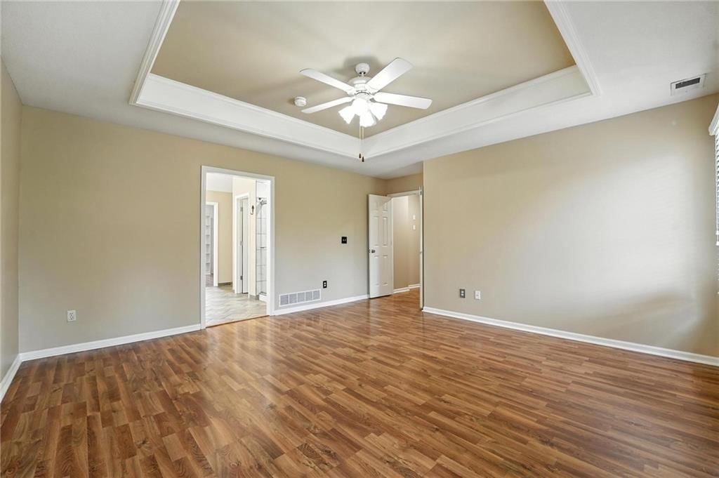 Photo 33 of 53 - 8301 W 156th Street