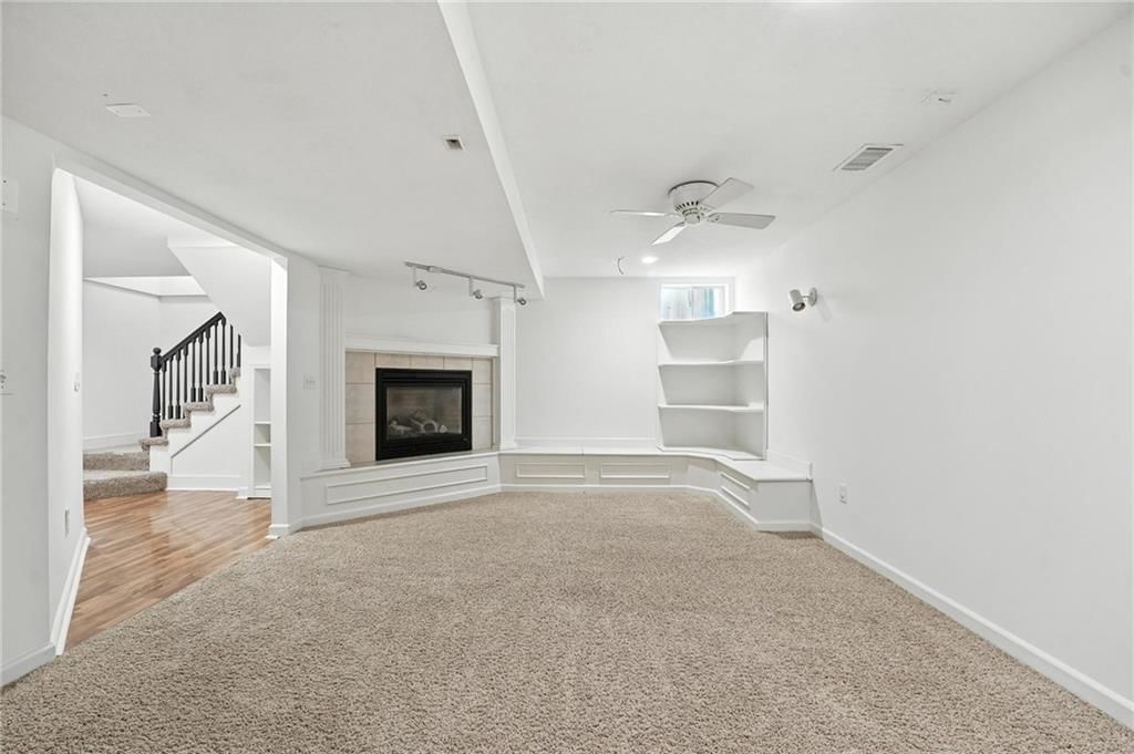 Photo 43 of 53 - 8301 W 156th Street