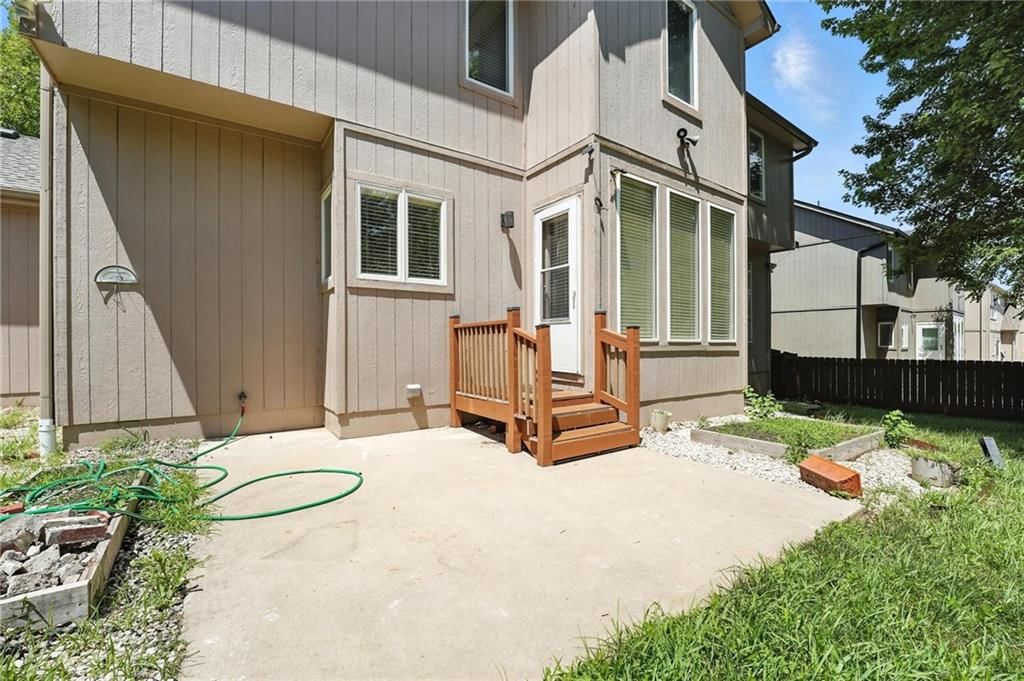 Photo 47 of 53 - 8301 W 156th Street