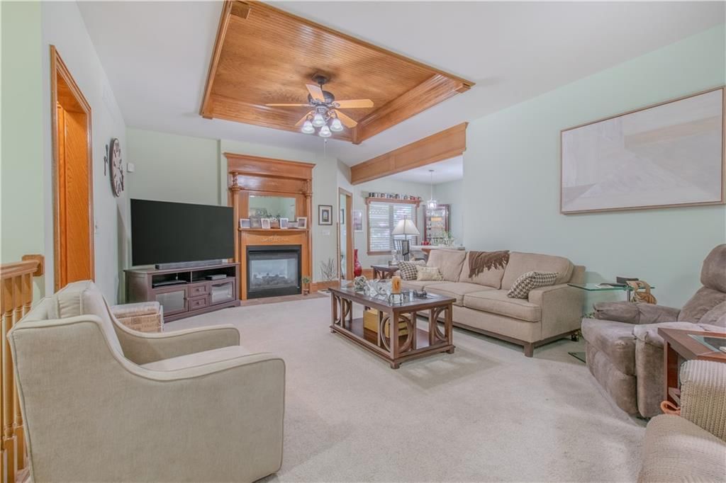 22604 Vincent Street — photo 11