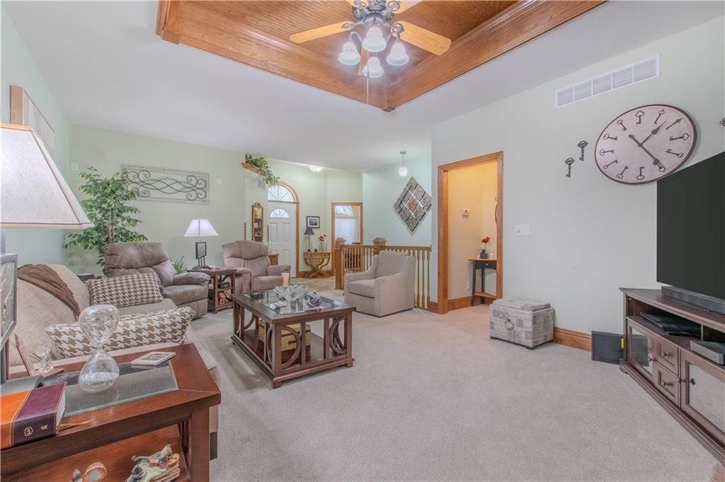 22604 Vincent Street — photo 14