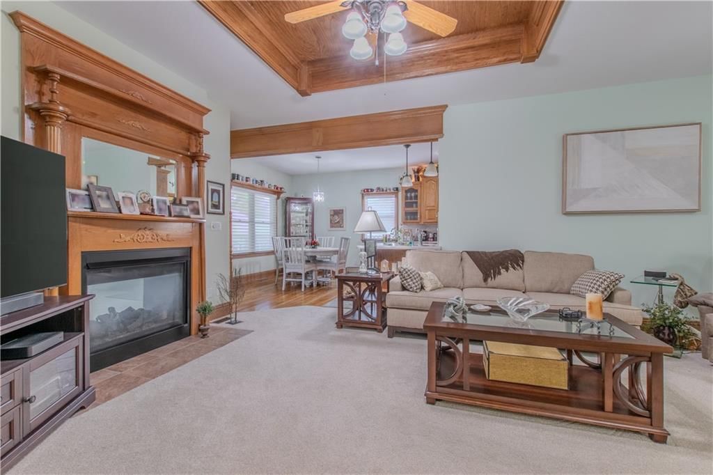22604 Vincent Street — photo 16