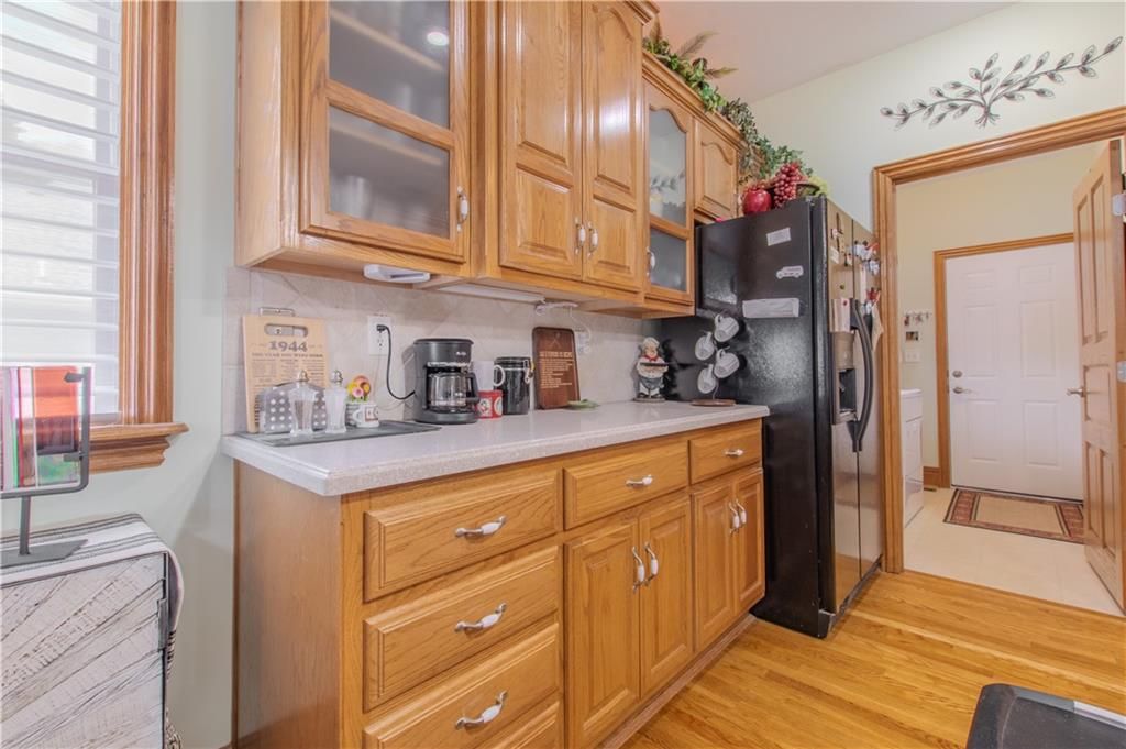 22604 Vincent Street — photo 27