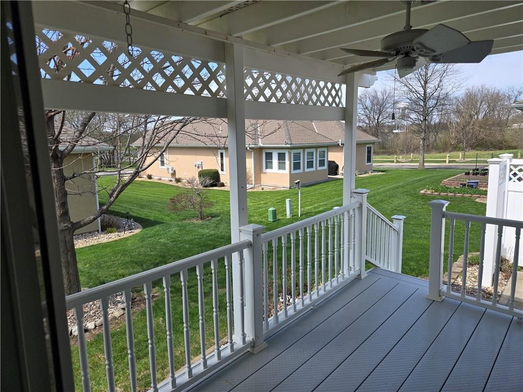 22604 Vincent Street — photo 41