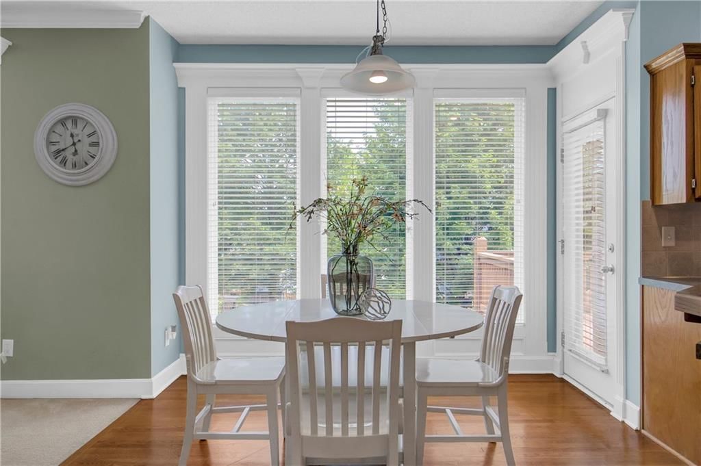 Photo 11 of 37 - 21214 W 53rd Street