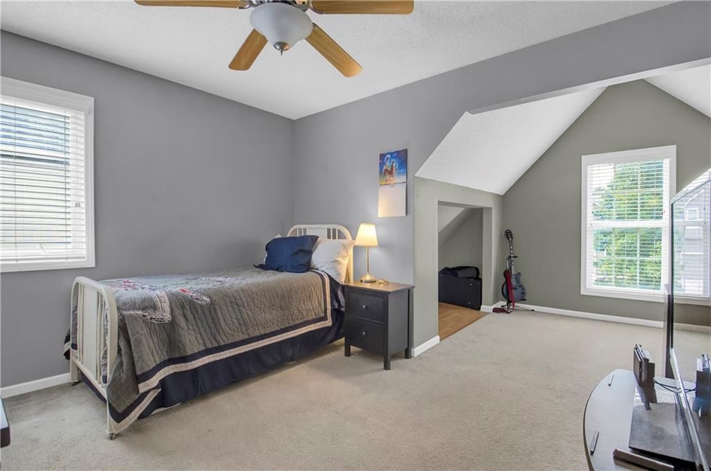 Photo 23 of 37 - 21214 W 53rd Street