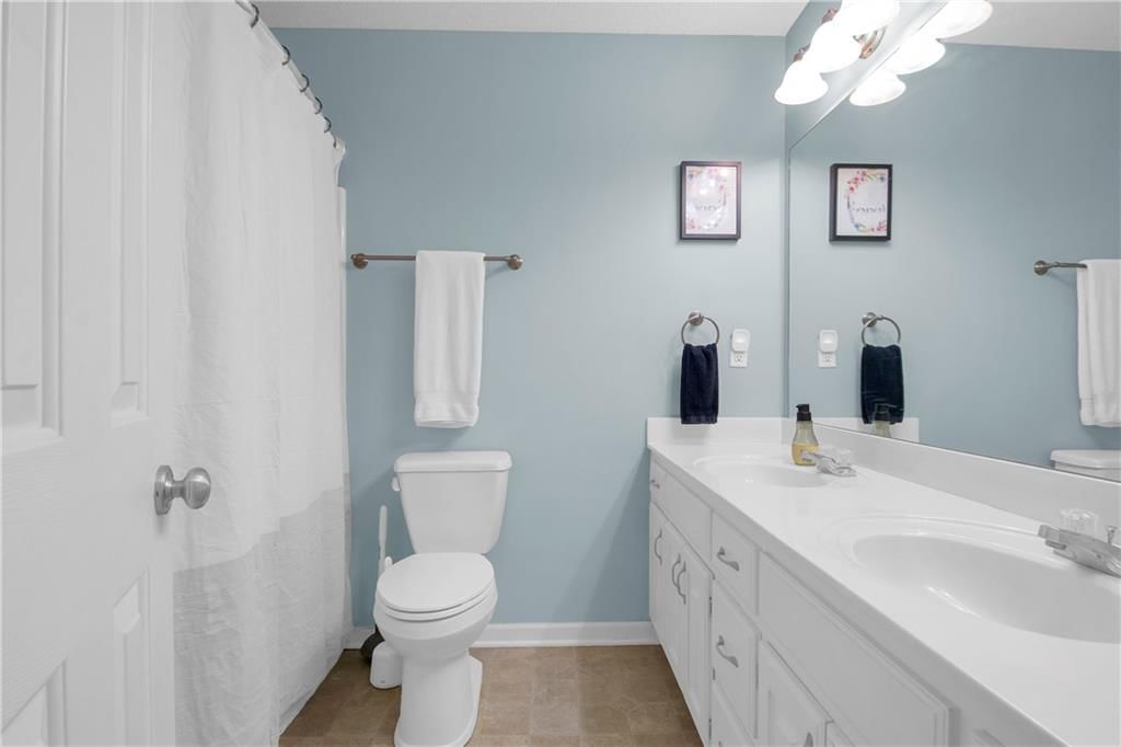 Photo 27 of 37 - 21214 W 53rd Street