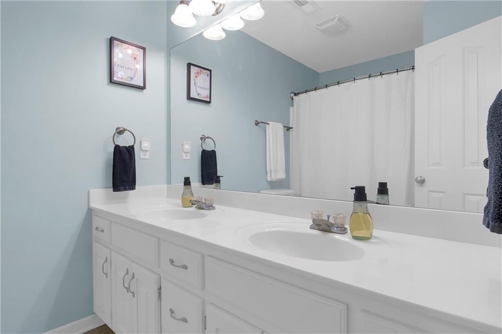 Photo 28 of 37 - 21214 W 53rd Street