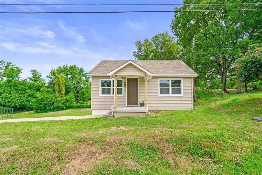 Photo 19 of 27 - 6600 Cernech Road