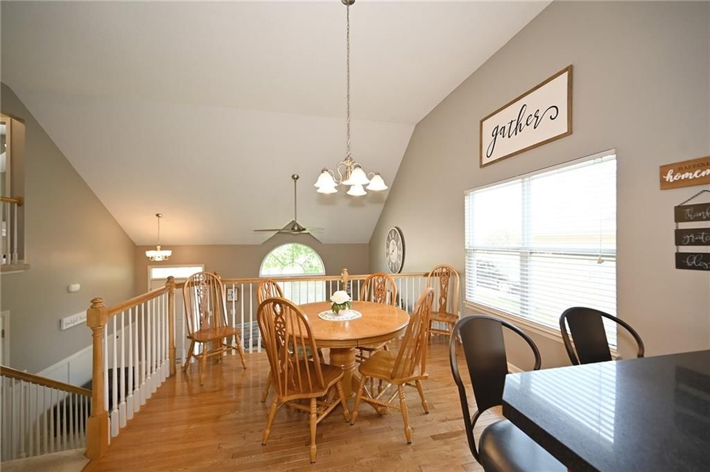 11113 N Madison Court — photo 9