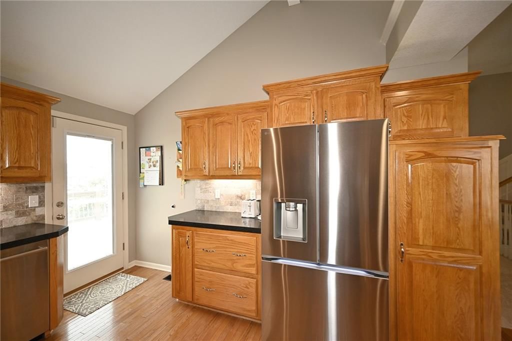 11113 N Madison Court — photo 12