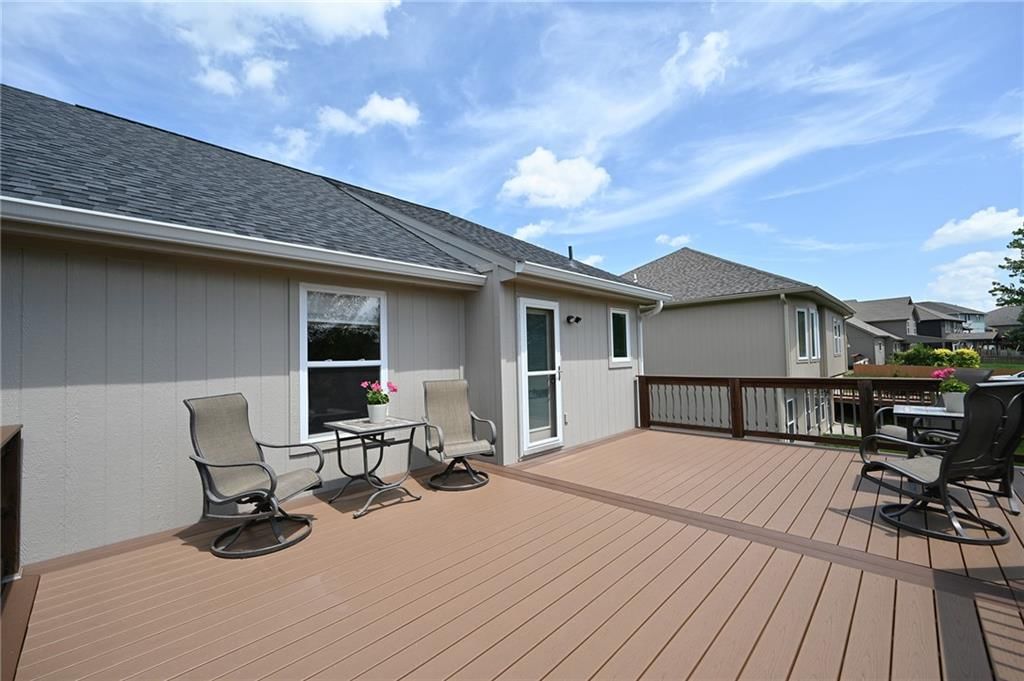 11113 N Madison Court — photo 32