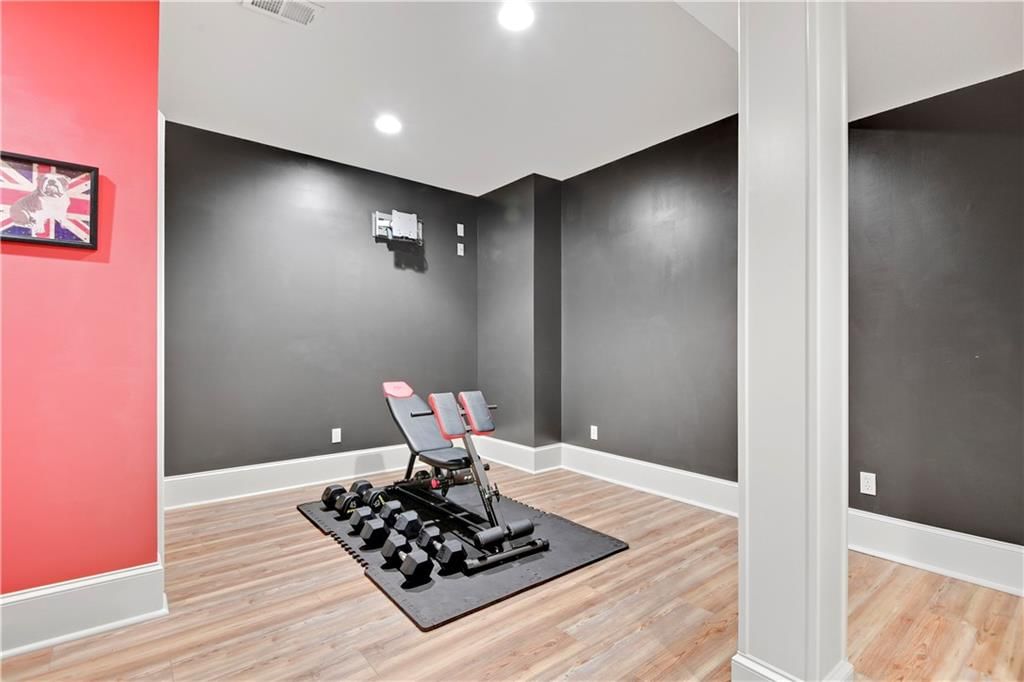 12333 Westgate Street — photo 26