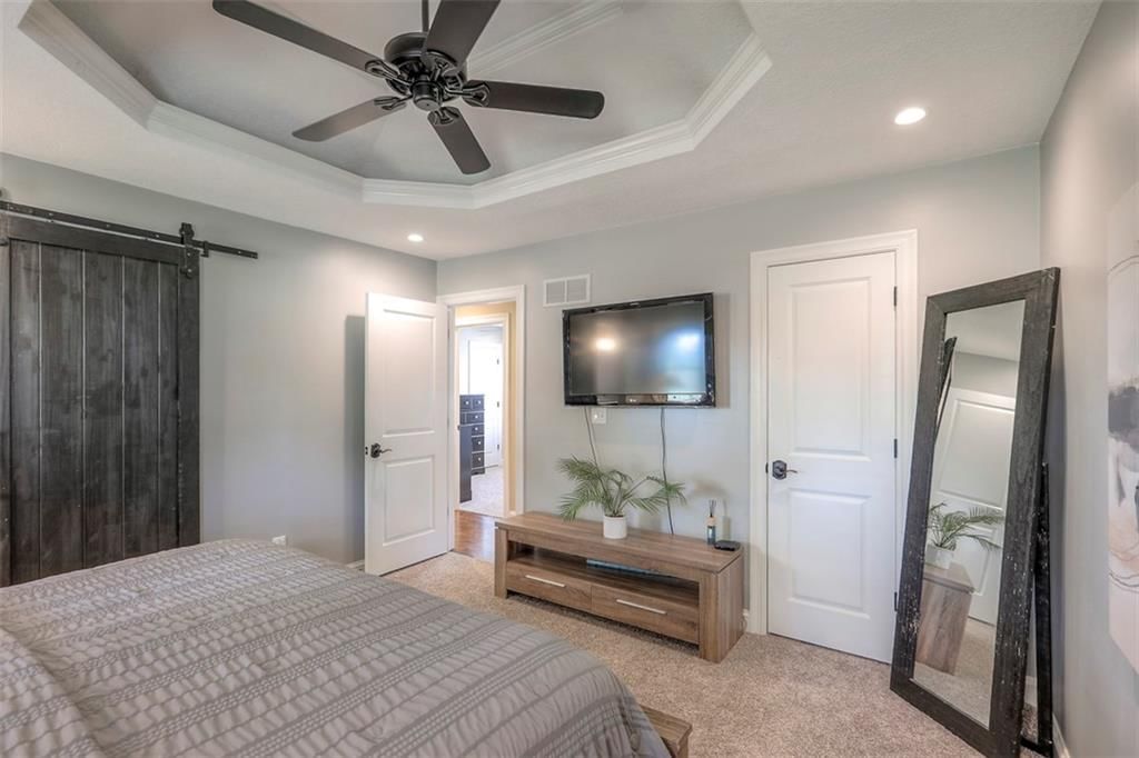 7525 Wright Way Lane — photo 10