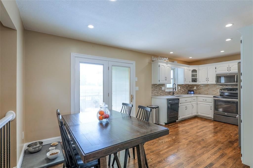 7525 Wright Way Lane — photo 18