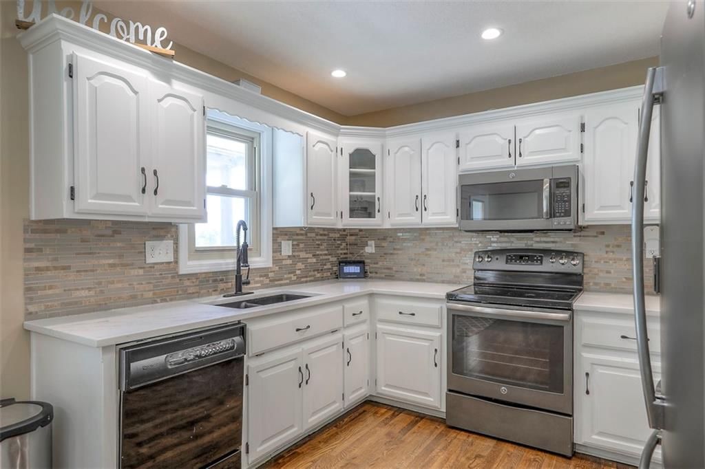 7525 Wright Way Lane — photo 22