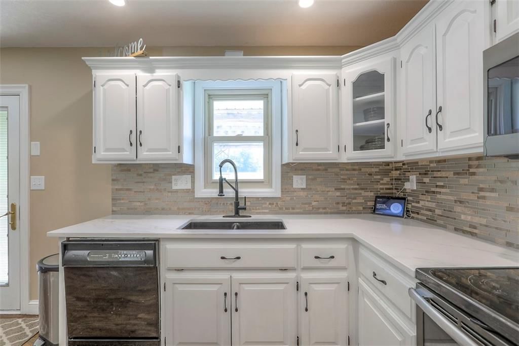 7525 Wright Way Lane — photo 24