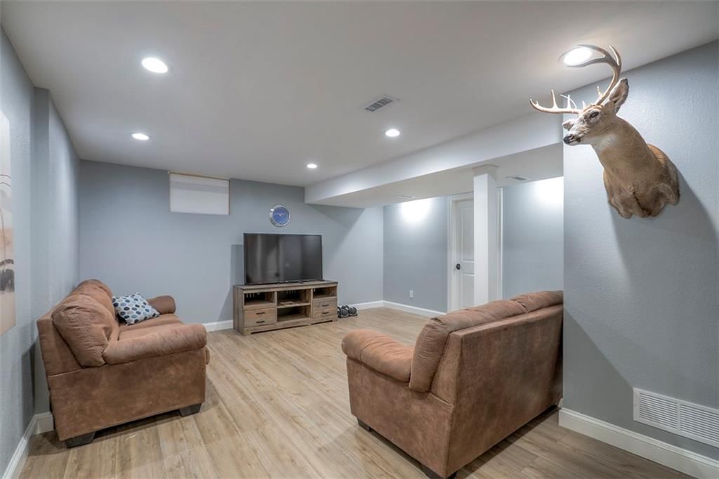 7525 Wright Way Lane — photo 26