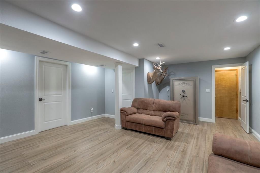 7525 Wright Way Lane — photo 27