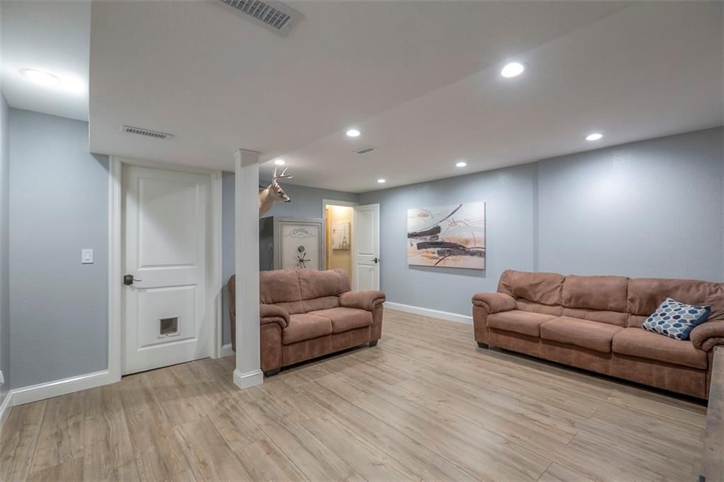 7525 Wright Way Lane — photo 28