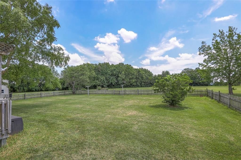7525 Wright Way Lane — photo 32