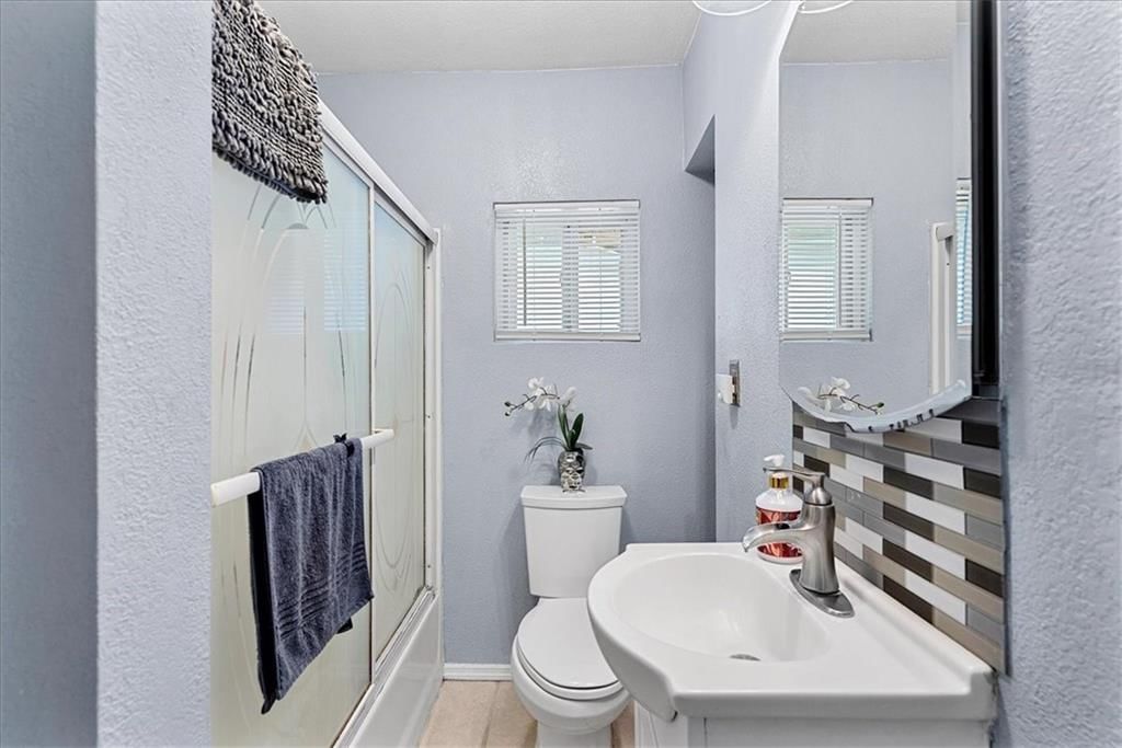 3021 Topping Avenue — photo 11