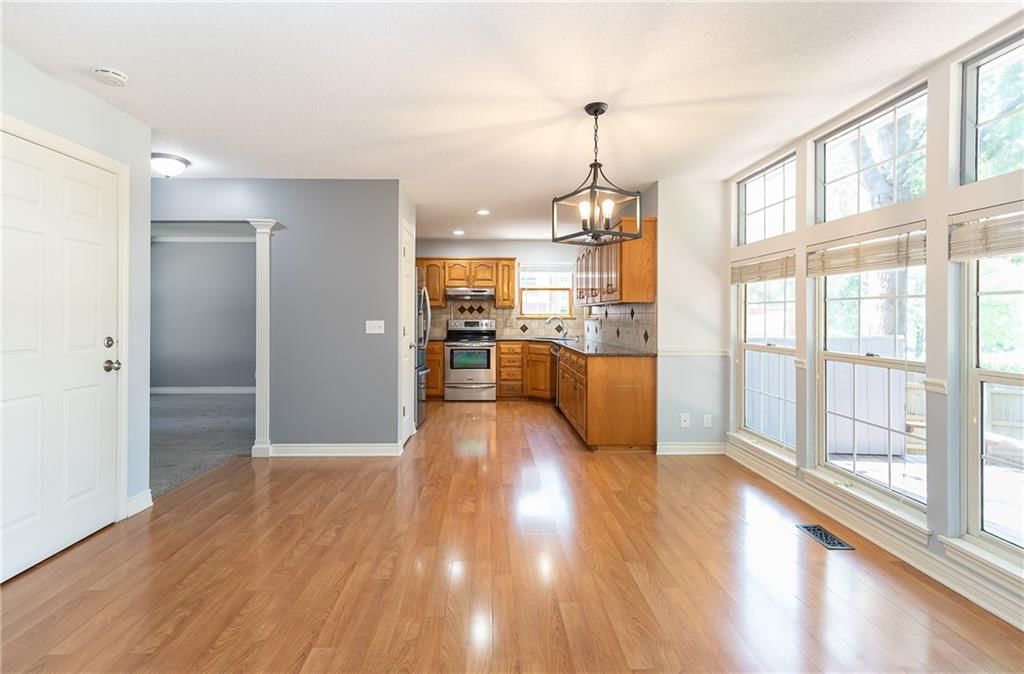 1237 N Prince Edward Island Street — photo 8