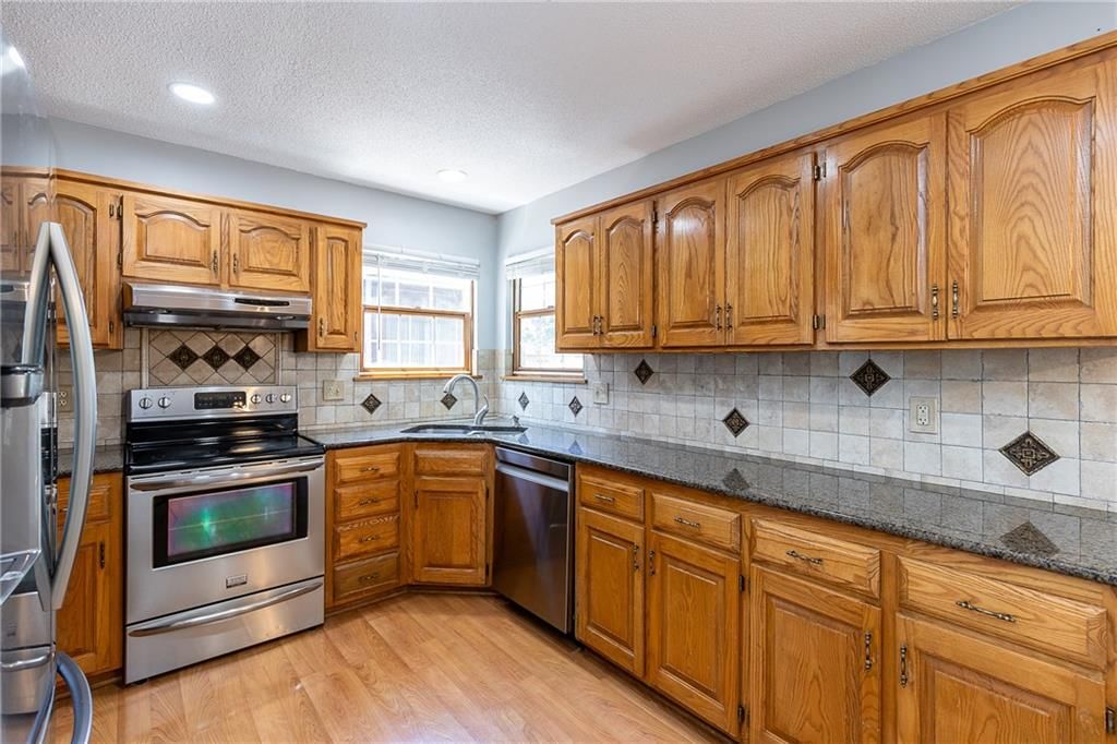 1237 N Prince Edward Island Street — photo 9
