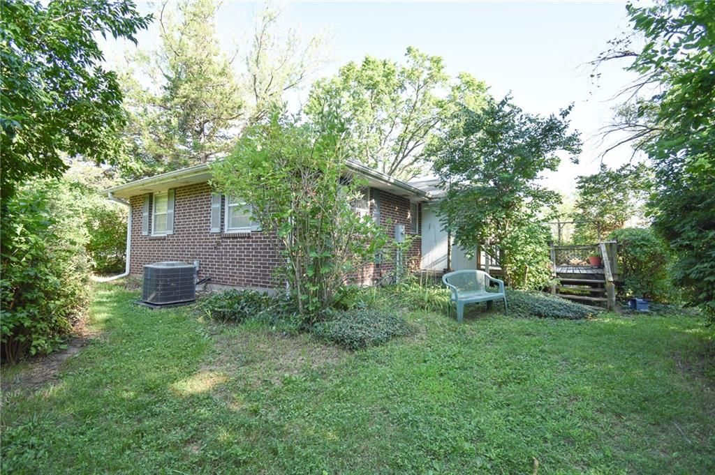 Photo 9 of 40 - 16210 Baxter Road