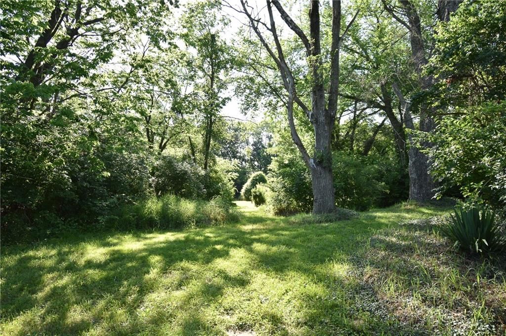 Photo 12 of 40 - 16210 Baxter Road