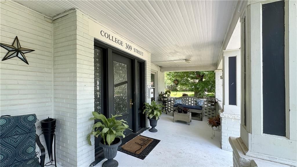 309 College Street — photo 6