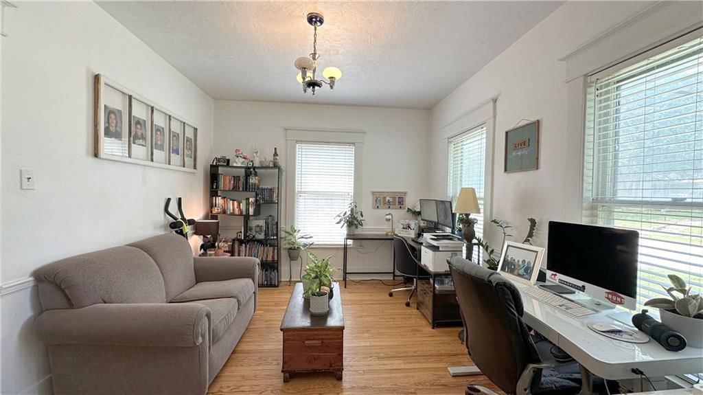 309 College Street — photo 10
