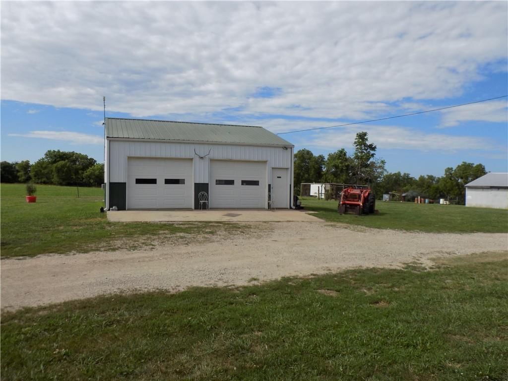 1392 Rock Creek Road — photo 45