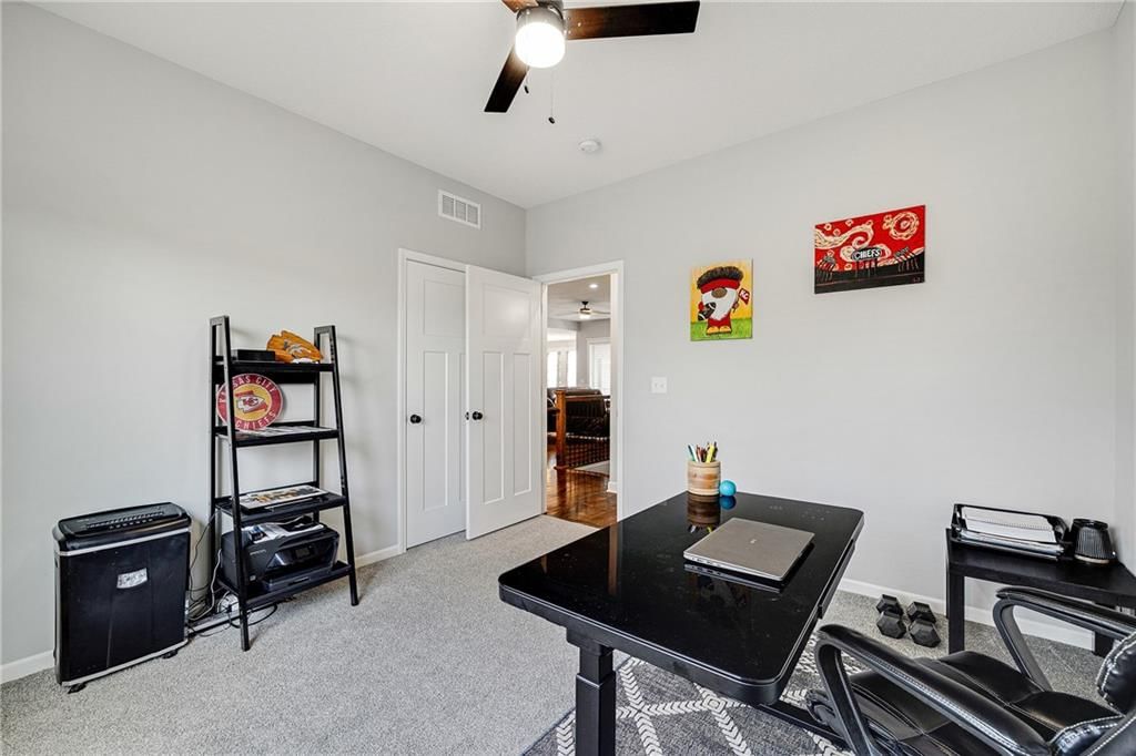 1296 NW Lindenwood Drive — photo 20