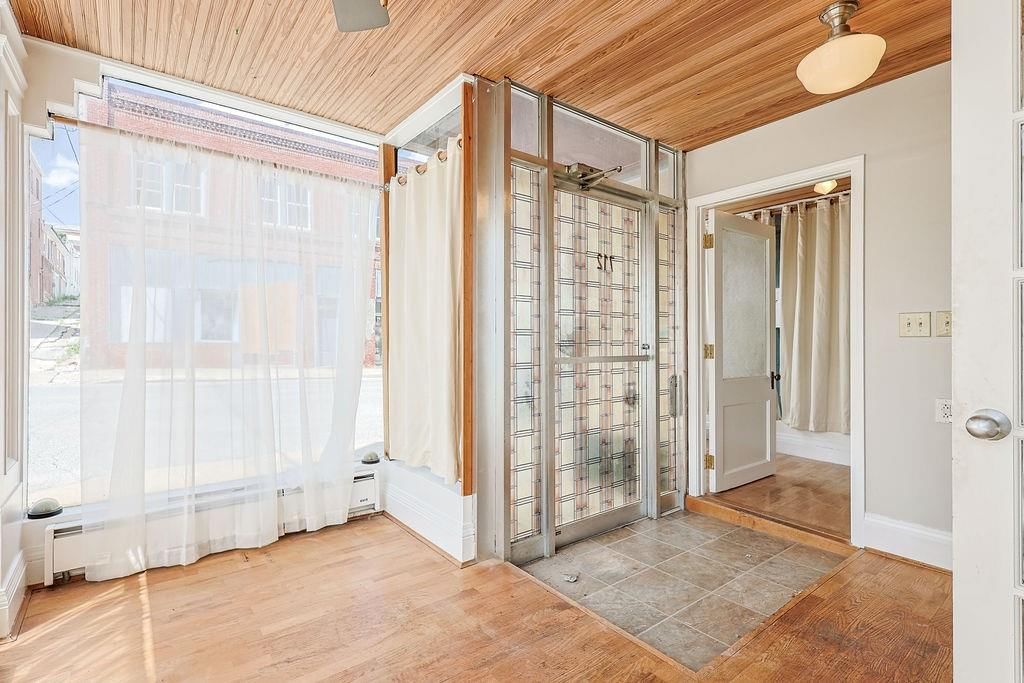 712 Francis Street — photo 3