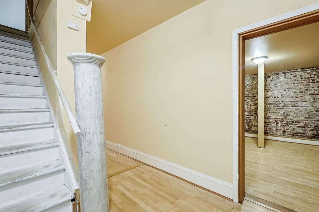712 Francis Street — photo 17