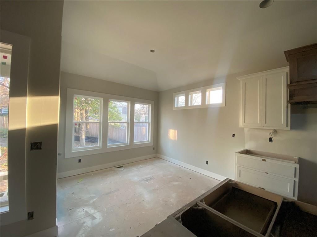 2512 Somerset Drive — photo 15