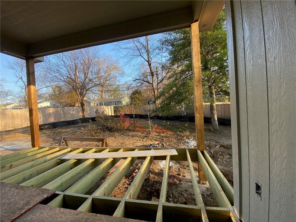 2512 Somerset Drive — photo 31