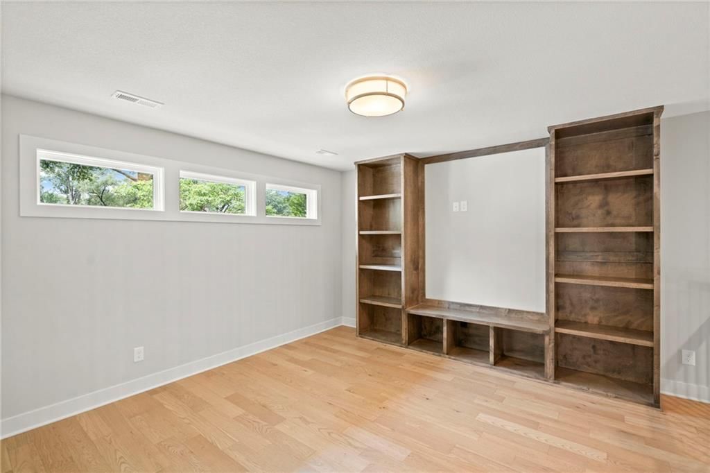 2512 Somerset Drive — photo 46
