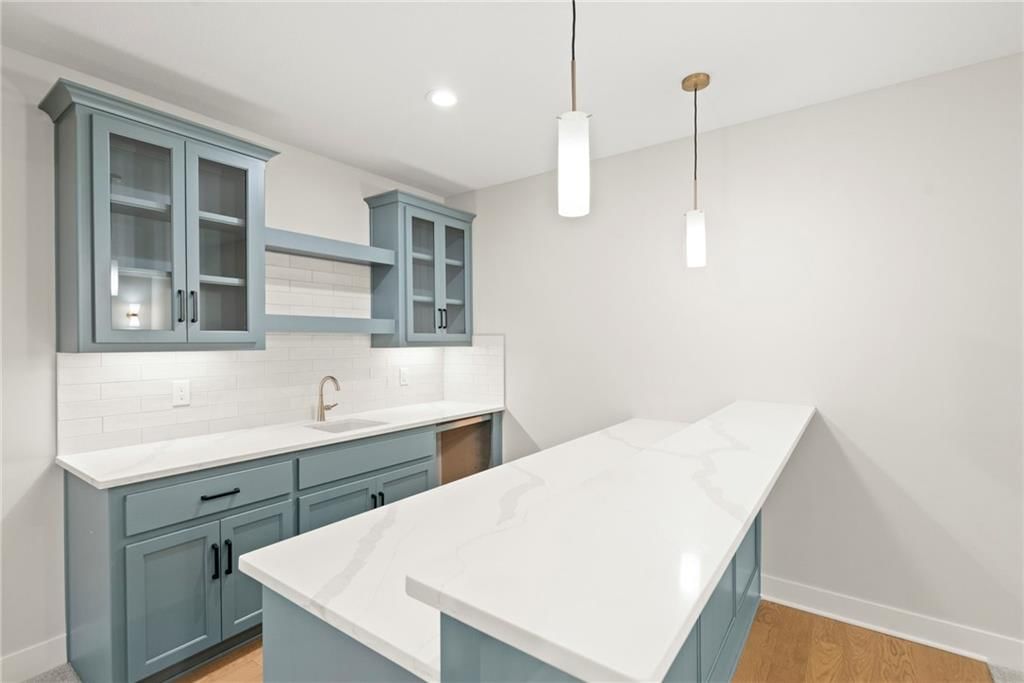 2512 Somerset Drive — photo 56