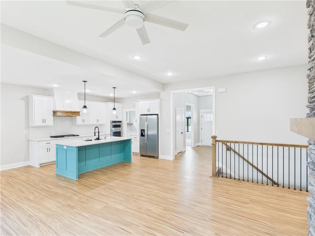 1248 Rich Boulevard — photo 11