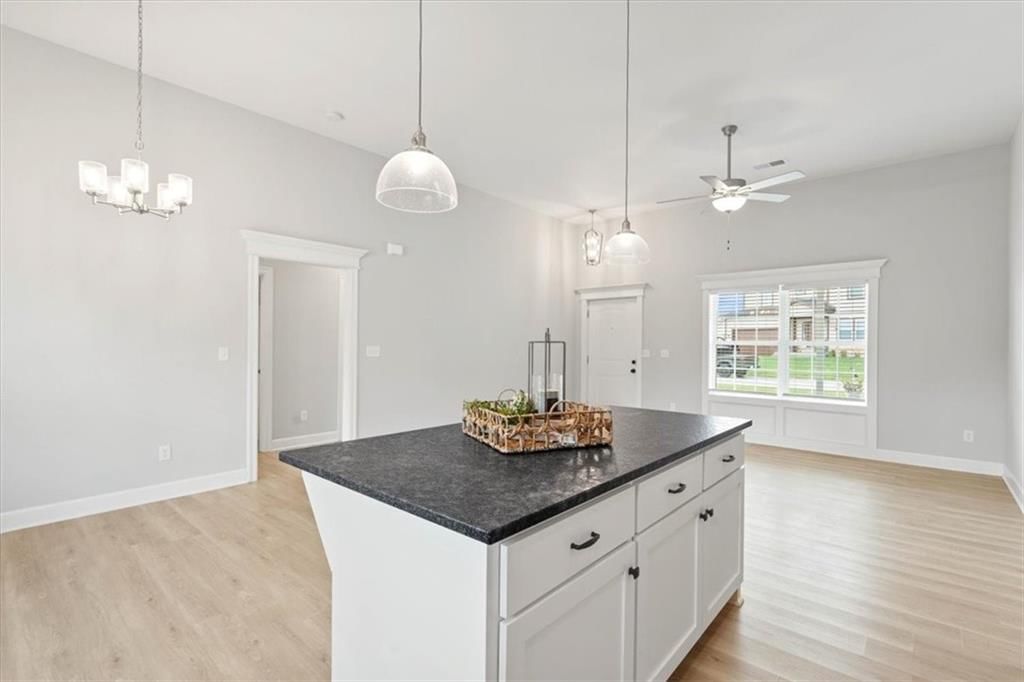 213 S DALTON Drive — photo 11