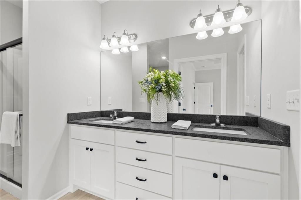 213 S DALTON Drive — photo 14