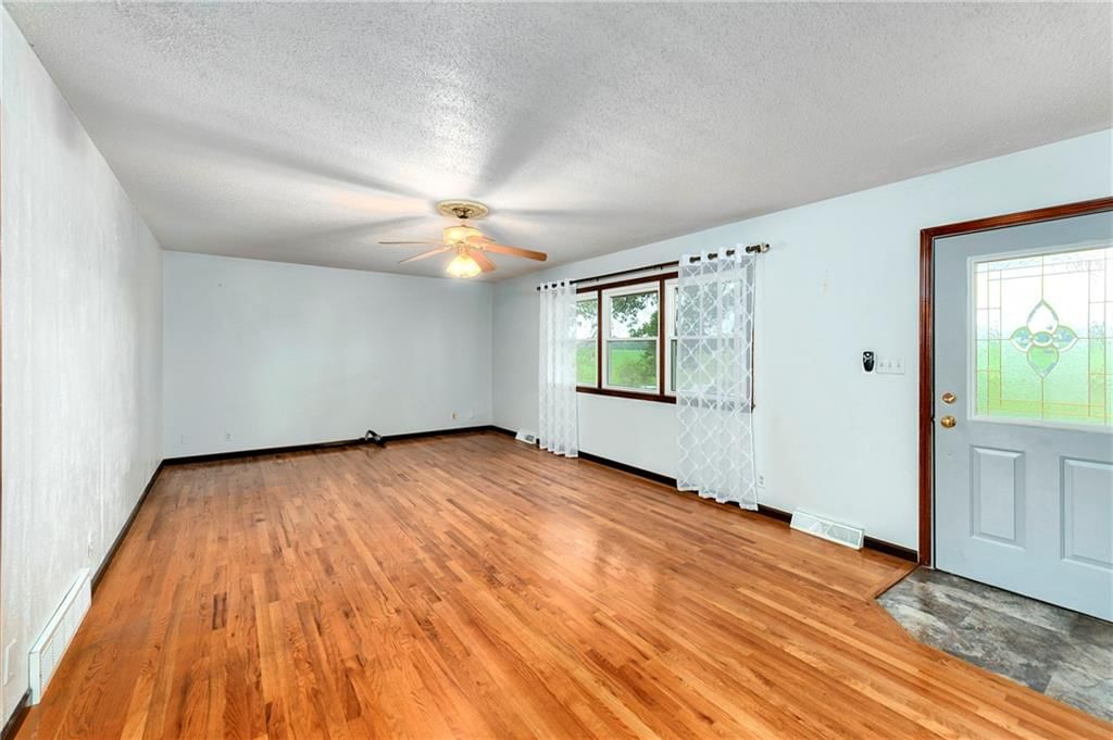 17470 Springdale Road — photo 6