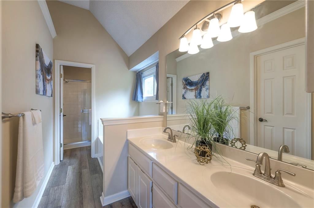 Photo 32 of 41 - 21509 W 52nd Street